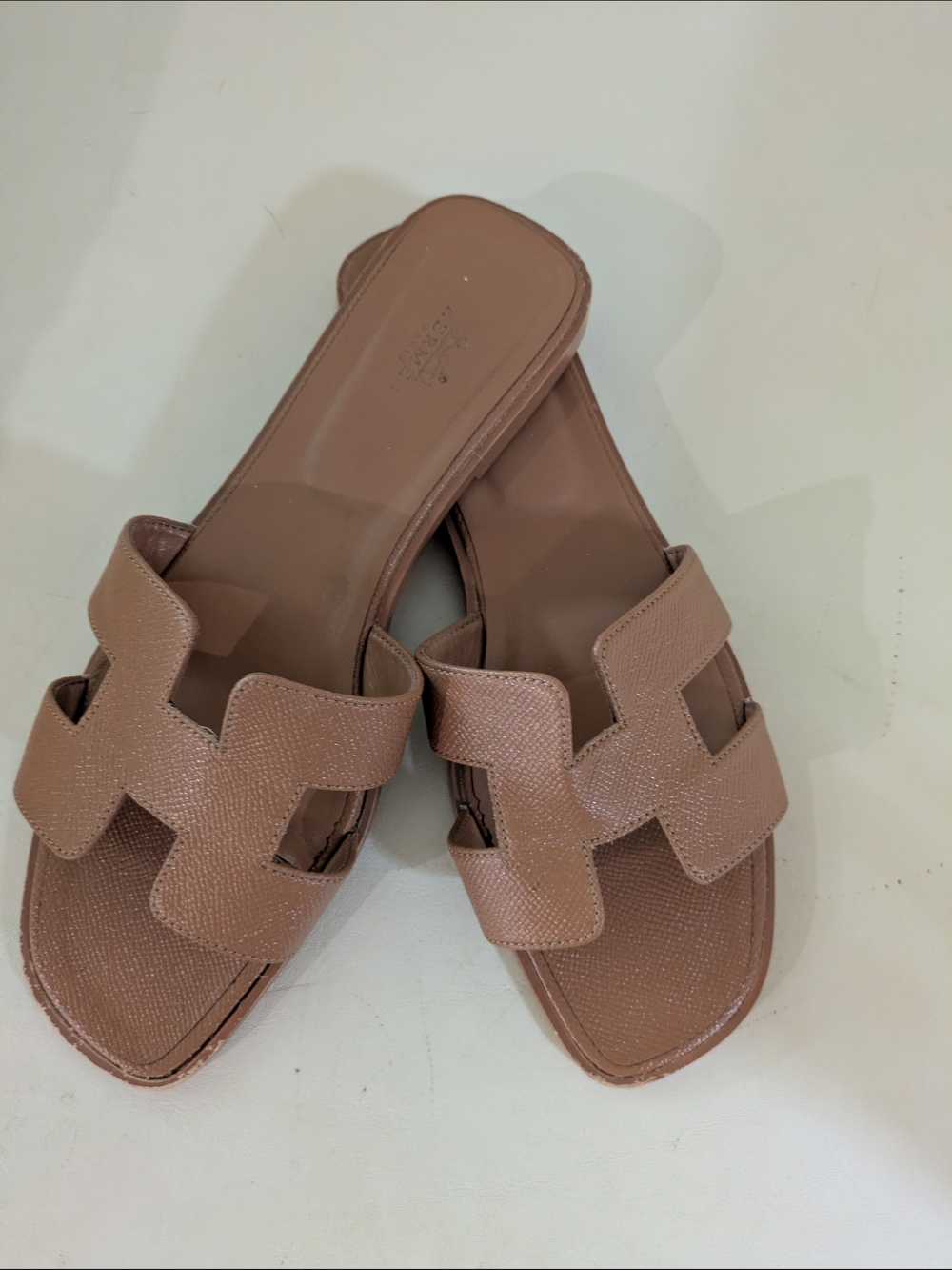 Women's Leather H  Slide Sandals in Tan